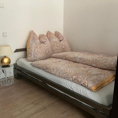 Helle & Ruhige Wohnung In 新乌尔姆 外观 照片